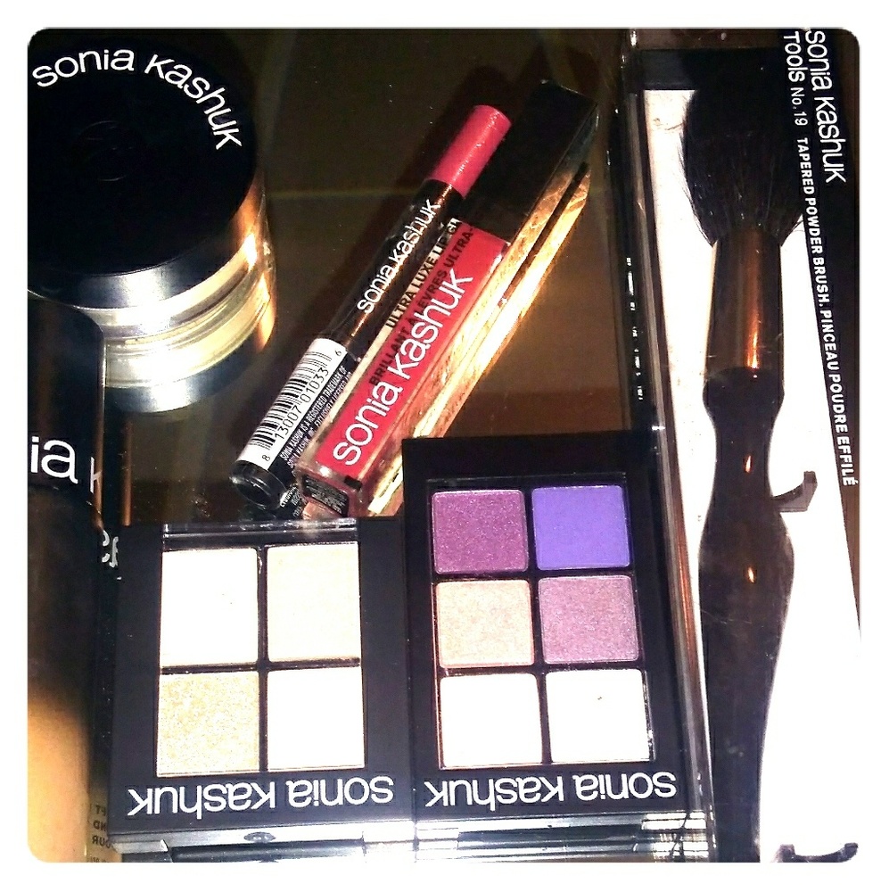 Bundle deals l . DON'T MISS OUT LADIES!